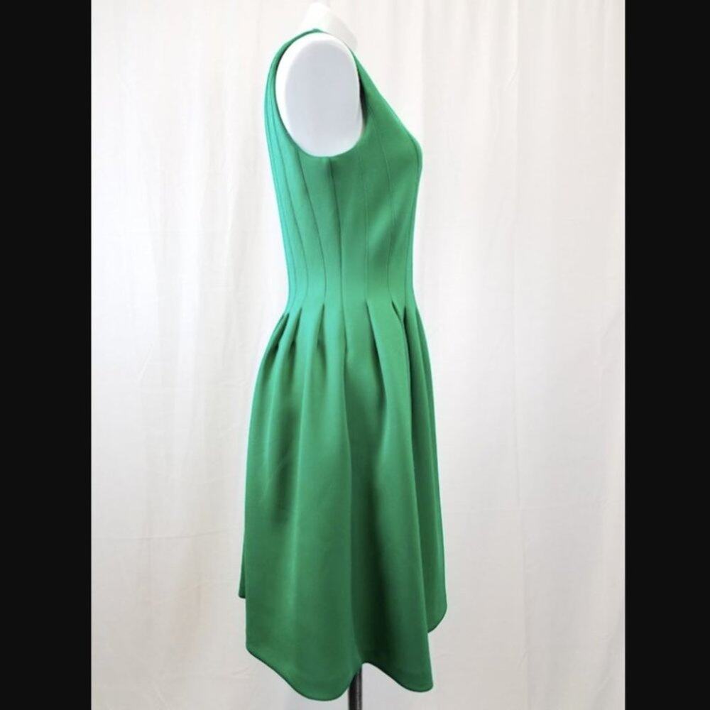 NWOT CALVIN KLEIN Green Pleated Scuba Fit & Flare Dress - 6 - Picture 8 of 8